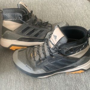 Adidas Mens Hiking Boots